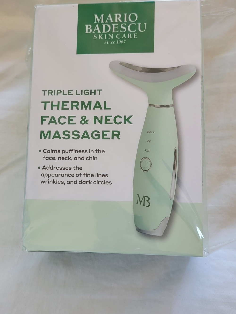 Mario Badescu Triple Light Thermal Face & Neck Massager - Mint